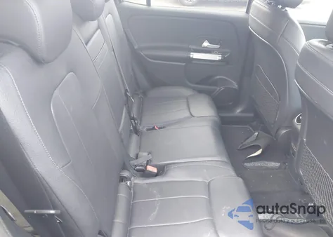 2021 Mercedes-Benz Glb 250 4Matic z USA, uszkodzony, nr VIN W1N4M4HB2MW102365